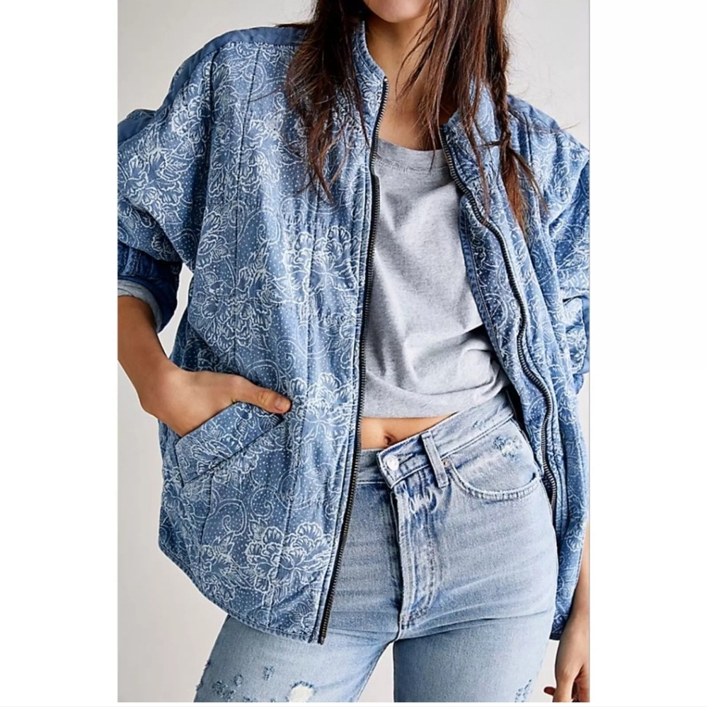 FREE PEOPLE Dolman Lotus Jacket Denim Chambray Quilted Bomber Jacket